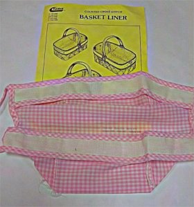 Basket Liner W/18 Count Aida Band