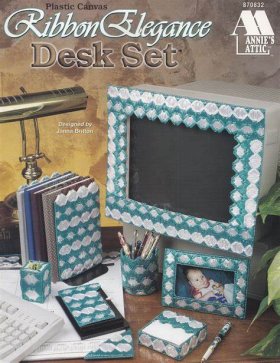 Ribbon Elegance Desk Set